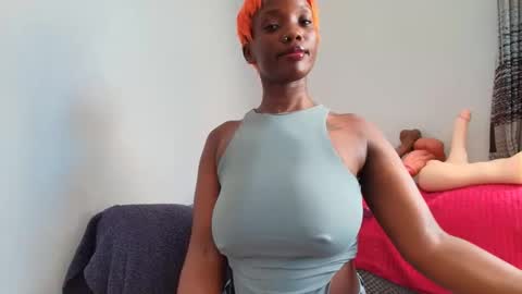 Ebony Melanie online show from 04.04.26