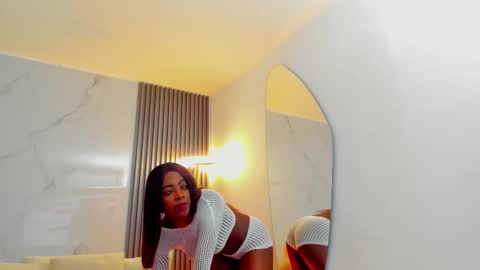 Snapshot of ebonydreams01 chatting on 03.11.25 ebonydreams01 online show from 03.11.25