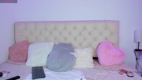 Queen Ebony online show from 12.20.24