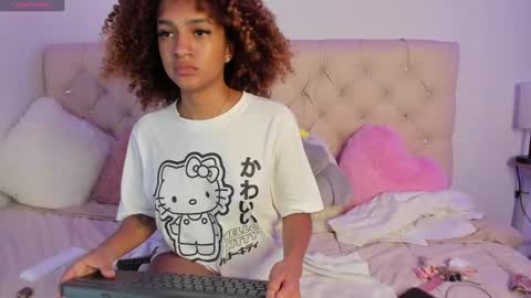 Queen Ebony online show from 12.30.24