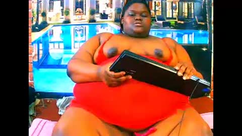 ebonyhotbuns4u2luv online show from 04.15.26