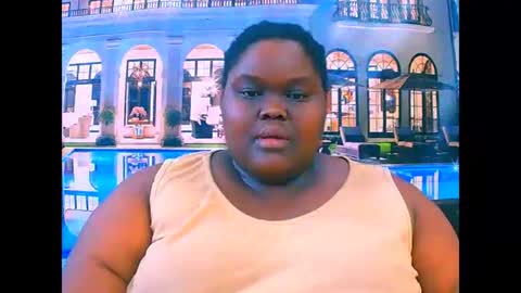 Snapshot of ebonyhotbuns4u2luv chatting on 05.16.26 ebonyhotbuns4u2luv online show from 05.16.26