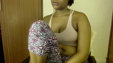 Snapshot of ebonylolo chatting on 12.17.24 ebonylolo online show from 12.17.24