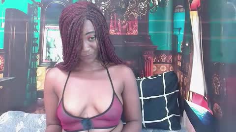 Snapshot of ebonyolive69 chatting on 06.10.26 Cindy online show from 06.10.26