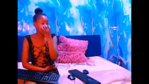 ebonypretty4u online show from 10.20.25