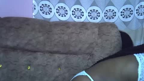 pretty online show from 02.23.26