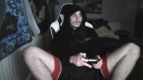 Snapshot of eddy815 chatting on 12.01.25 eddy815 online show from 12.01.25