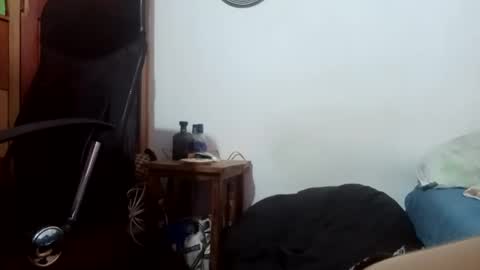 Snapshot of eden_glock chatting on 01.04.25 Hey my name is Eden     follow me IG ede glock online show from 01.04.25