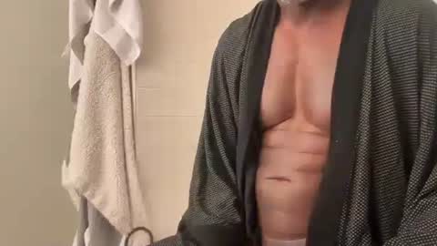 Snapshot of edgingdaddy chatting on 01.05.25 Dad online show from 01.05.25