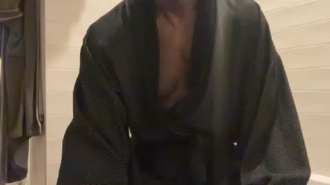 Snapshot of edgingdaddy chatting on 10.17.25 Dad online show from 10.17.25