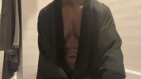 Snapshot of edgingdaddy chatting on 10.23.25 Dad online show from 10.23.25