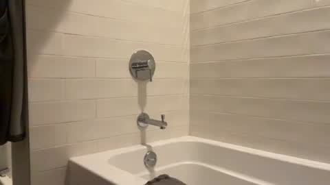 Snapshot of edgingdaddy chatting on 10.29.25 Dad online show from 10.29.25