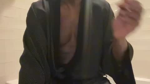 Snapshot of edgingdaddy chatting on 10.29.25 Dad online show from 10.29.25