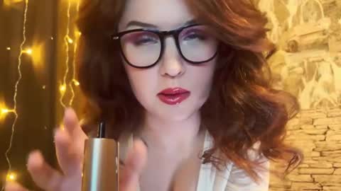 Snapshot of edithafarro chatting on 03.01.25 Friendly neighbourhoud redhead online show from 03.01.25