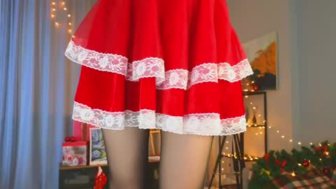 Im Sally  Im new here   lets meet online show from 12.29.24