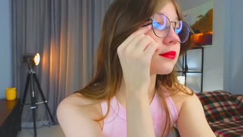 Im Sally  Im new here   lets meet online show from 02.02.25