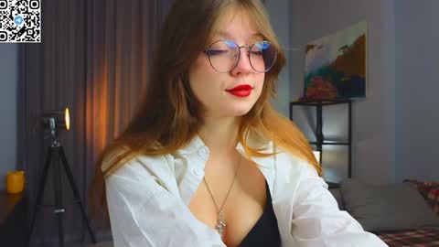 Im Sally  Im new here   lets meet online show from 02.09.25