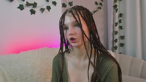 Lisa  online show from 01.24.25