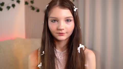 Lisa  online show from 02.27.25