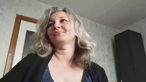 Snapshot of edithmanning chatting on 06.02.26 edithmanning online show from 06.02.26