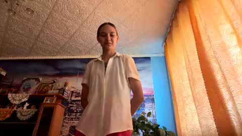 Annie online show from 07.23.26
