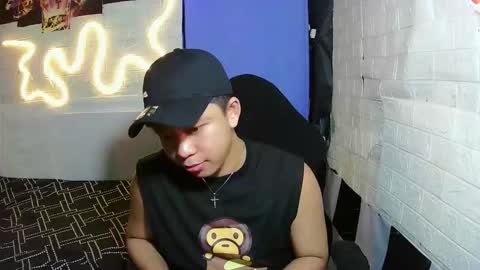 urasian chub online show from 11.28.25