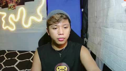 urasian chub online show from 12.13.25