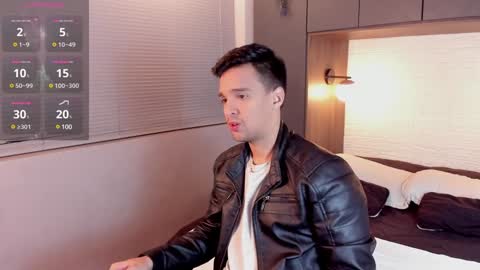 Eduardo online show from 01.08.25
