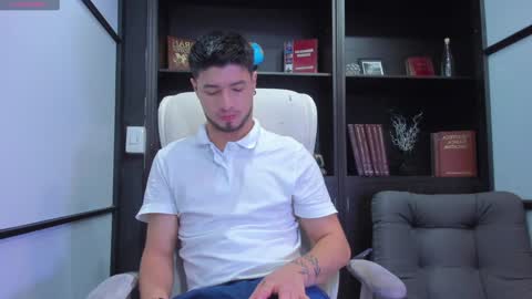 Edward Ross online show from 01.04.25