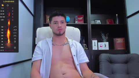 Edward Ross online show from 01.05.25
