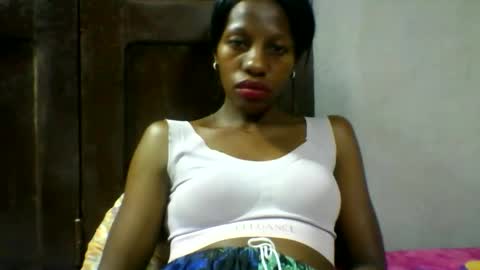 edwige770943 online show from 04.29.26