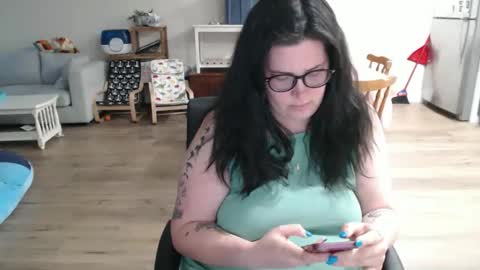 eena31 online show from 04.26.26