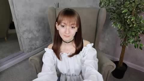 Snapshot of effie7 chatting on 12.01.25 Effie online show from 12.01.25