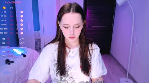 Effie online show from 01.25.25