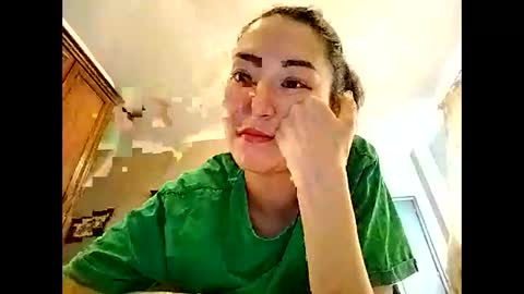 Snapshot of effy007 chatting on 02.19.25 Effy online show from 02.19.25