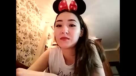 Snapshot of effy007 chatting on 10.29.25 Effy online show from 10.29.25