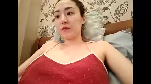 Effy online show from 04.14.26