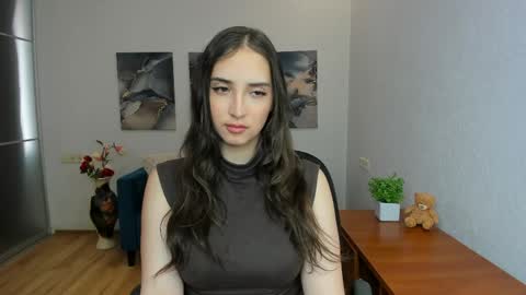 Effy Royse online show from 05.15.26