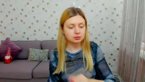 Effy online show from 12.05.24