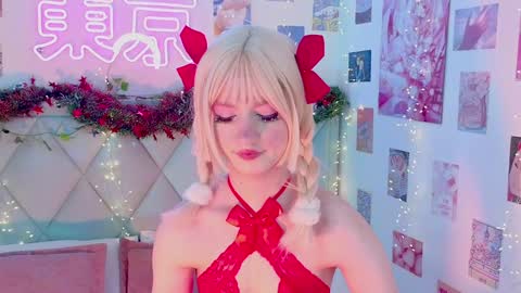 Snapshot of effyevans2 chatting on 01.01.25           -    new video where i CUM in BIO  online show from 01.01.25