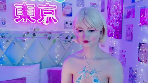 Snapshot of effyevans2 chatting on 02.04.25           -    new video where i CUM in BIO  online show from 02.04.25