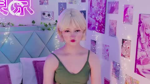 Snapshot of effyevans2 chatting on 03.08.25           -    new video where i CUM in BIO  online show from 03.08.25