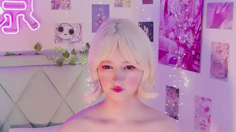 Snapshot of effyevans2 chatting on 03.09.25           -    new video where i CUM in BIO  online show from 03.09.25