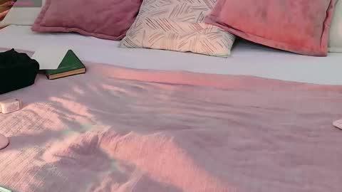 Snapshot of effyevans2 chatting on 10.25.25           -    new video where i CUM in BIO  online show from 10.25.25