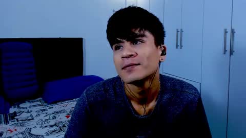 Snapshot of eiden_allenx1 chatting on 12.20.24 eiden_allenx1 online show from 12.20.24