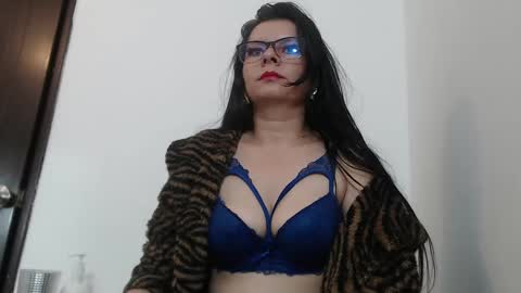 Eileen online show from 02.11.25