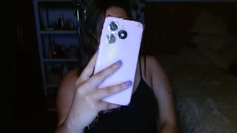 EIMY   MODEL INDEPENDENT online show from 10.17.25