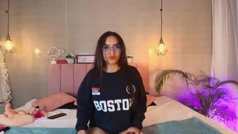 eimy_rosse18 online show from 10.09.25