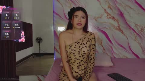 eimyaniston cute online show from 04.28.26