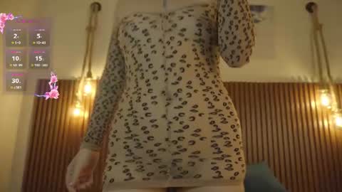 Snapshot of eimyaniston_cute chatting on 07.25.26 eimyaniston cute online show from 07.25.26